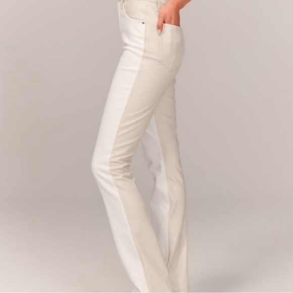 Abercrombie & Fitch 90’s Straight Ultra High Rise Vegan Leather Pants Size 28 - Picture 3 of 9